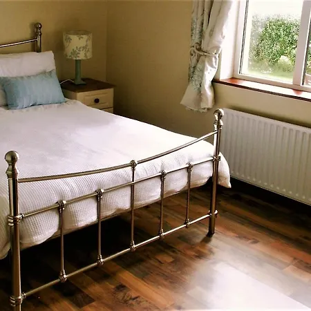 Hilltop Bed & Breakfast *